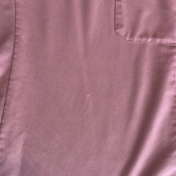 FIGS scrub set -yola pants -slim catalina one pocket top - Picture 5 of 8